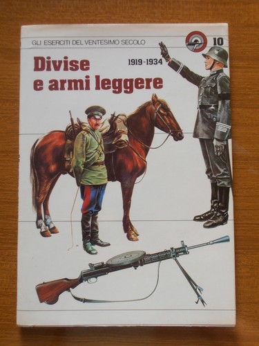 1919 1934 divise - -,