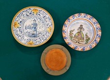 Piatti In Maiolica Decorata
