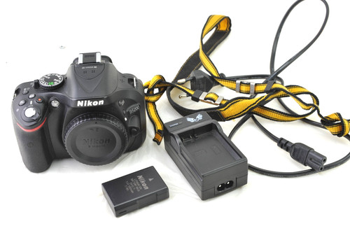 Nikon d5200 1mp dslr - nikon,