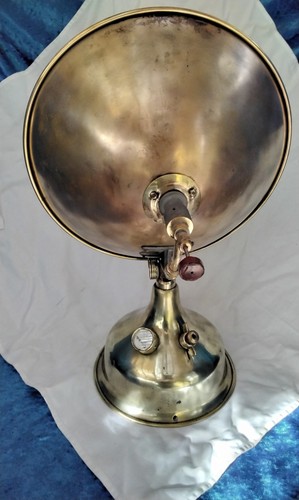 Antico radiatore parabolico - , a