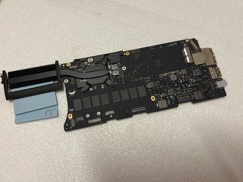 Apple macbook pro 2013 - 13,