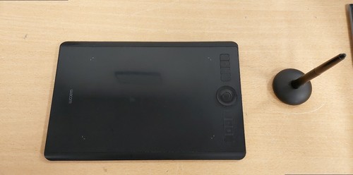 Wacom intuos pro medium - intuos,