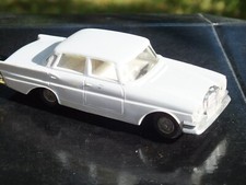 Politoys 37 Mercedes 220 S (1961) originale completo condizioni molto buone