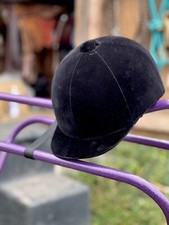 Casco equitazione IRH, usato ma non abusato