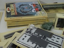 LOTTO TRENI E TRENINI EPOPEA TRENO HACHETTE PLASTICO FERROVIARIO SCALA H0-O25