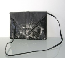 Borsa pochette con tracolla