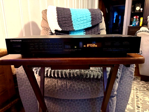 Pioneer 551 digital - f-551,
