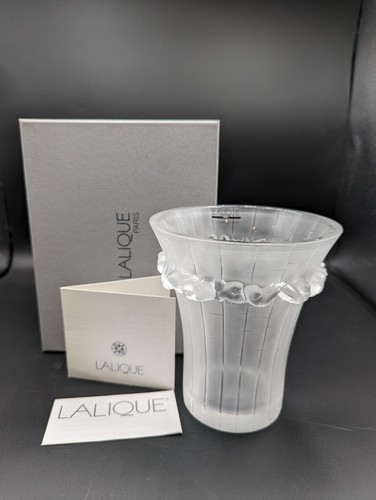 Lalique boulouris vase - lalique,