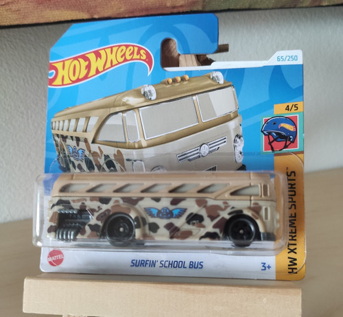 Hot wheels surfin school - wheels, surfin'