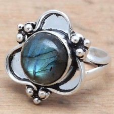 Gioielli in argento fatti a
