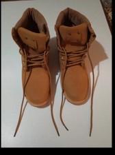 Stivaletti cammello con lacci donna