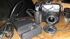 macchina fotografica Nikon coolpix 5000 