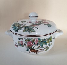 Grande pentola con coperchio