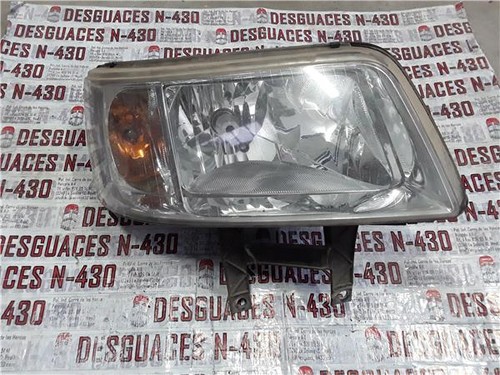 Faro anteriore destro