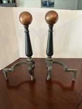 Coppia di Andirons per camino