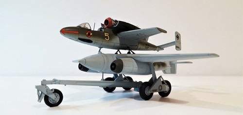 Mistel heinkel he162a - 5,