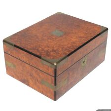 Un antico portagioie vittoriano molto superiore in noce bavato C.19thC