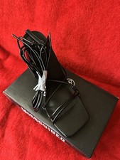 Sandali con tacco allacciato