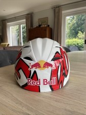 Casco Redbull sci