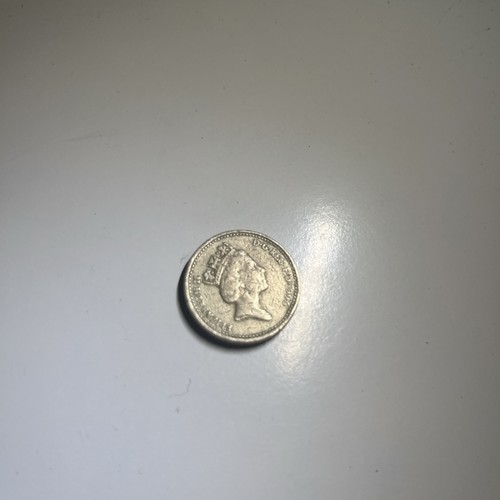 Rara moneta una sterlina - rara,