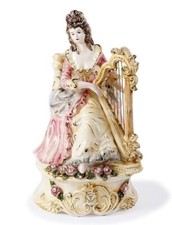 Statuina Capodimonte Donna e