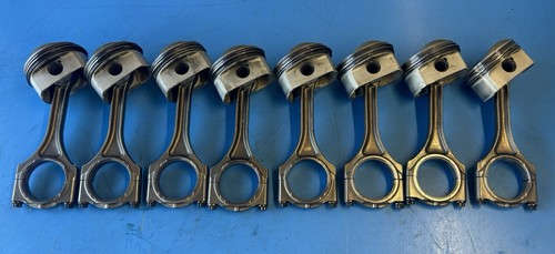 Pistoni aste con originali - pistoni,