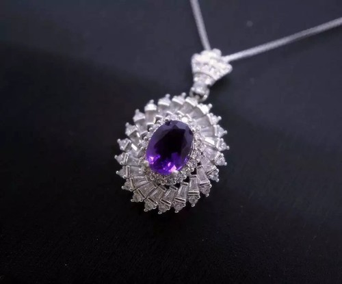 Collana con ciondolo ametista