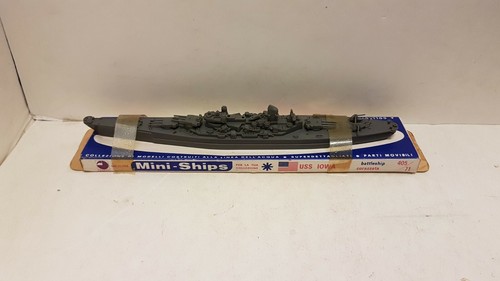 Mini ships uss - ships, iowa