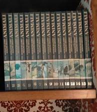 ENCICLOPEDIA IN 16 VOLUMI DI " NEL MERAVIGLIOSO REGNO DEGLI ANIMALI "COME NUOVO 
