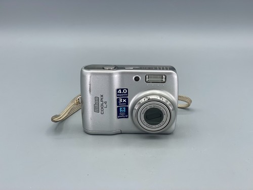 Nikon coolpix 4 - l4,,