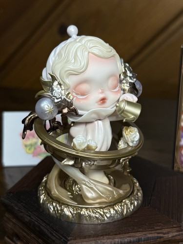 Popmart skullpanda petali - popmart,