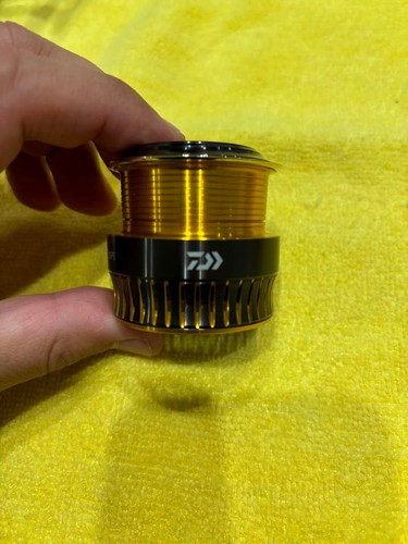 Bobina daiwa certate 2508pe - 16,