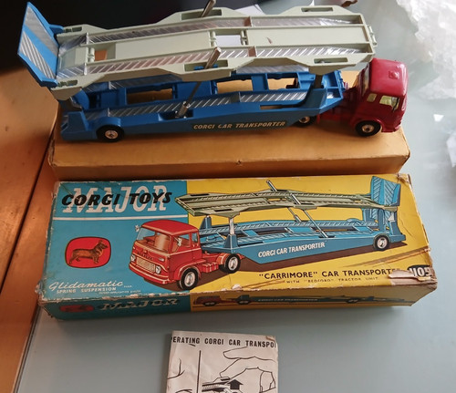 Corgi toys 1105 - corgi, bedford