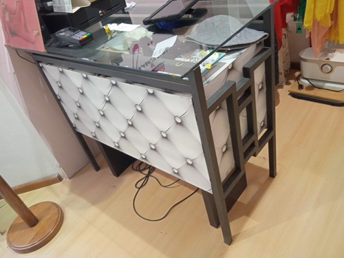 Arredamento negozio