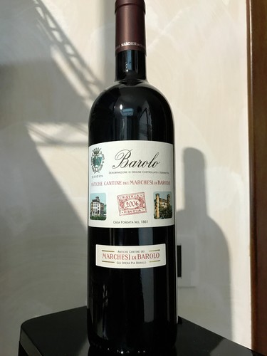 Barolo antiche cantine dei - cantine,