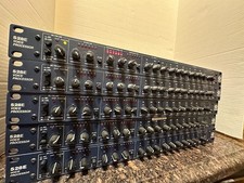 Symetrix 528E .110 a 230v