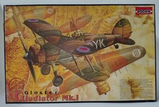 RODEN 408 - GLOSTER GLADIATOR