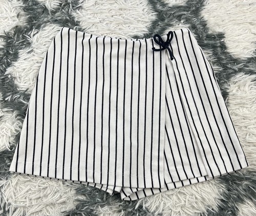 Zara pantaloncino righe - zara, a