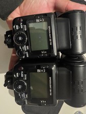 Nikon SB-700 Speedlight unità flash esterna per fotocamere DSLR Nikon - ST40849