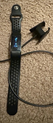 Fitbit charge smartwatch - fitbit,