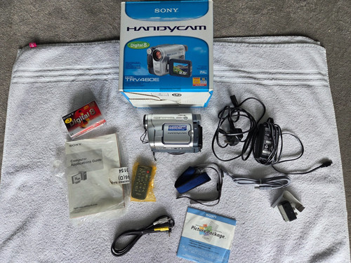 Sony pal handycam videocamera - pal,