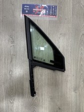 51965732 Deflettore Vetro