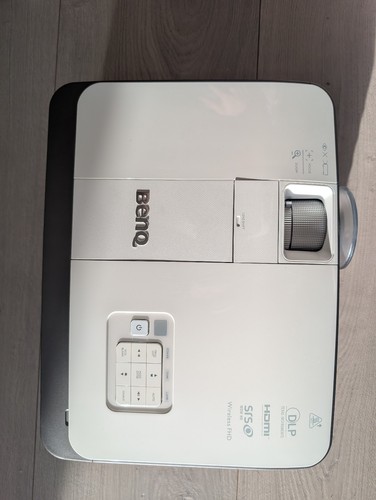 Benq w1500 1080p digital - benq,