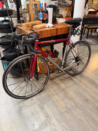 Lynskey custom road bike - lynskey,