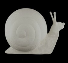 SCULTURA IN PLASTICA RICICLATA CRACKING ART  "La Chiocciola"