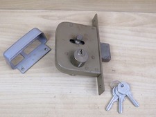 vecchia SERRATURA PER CANCELLI