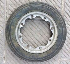 Ruota e cerchio da 10 per Lambretta Li 3 serie originale d'epoca