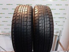 2 PNEUMATICI USATI 215 70 R 16C - 108 106 R HANKOOK WINTER RW06 INVERNALI