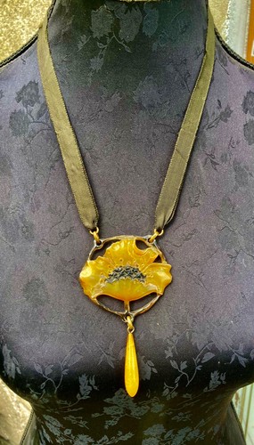 Collier art nouveau - nouveau, corne