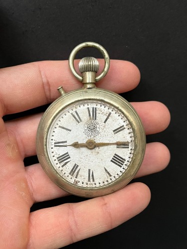 Vecchio orologio tasca - vecchio, da
